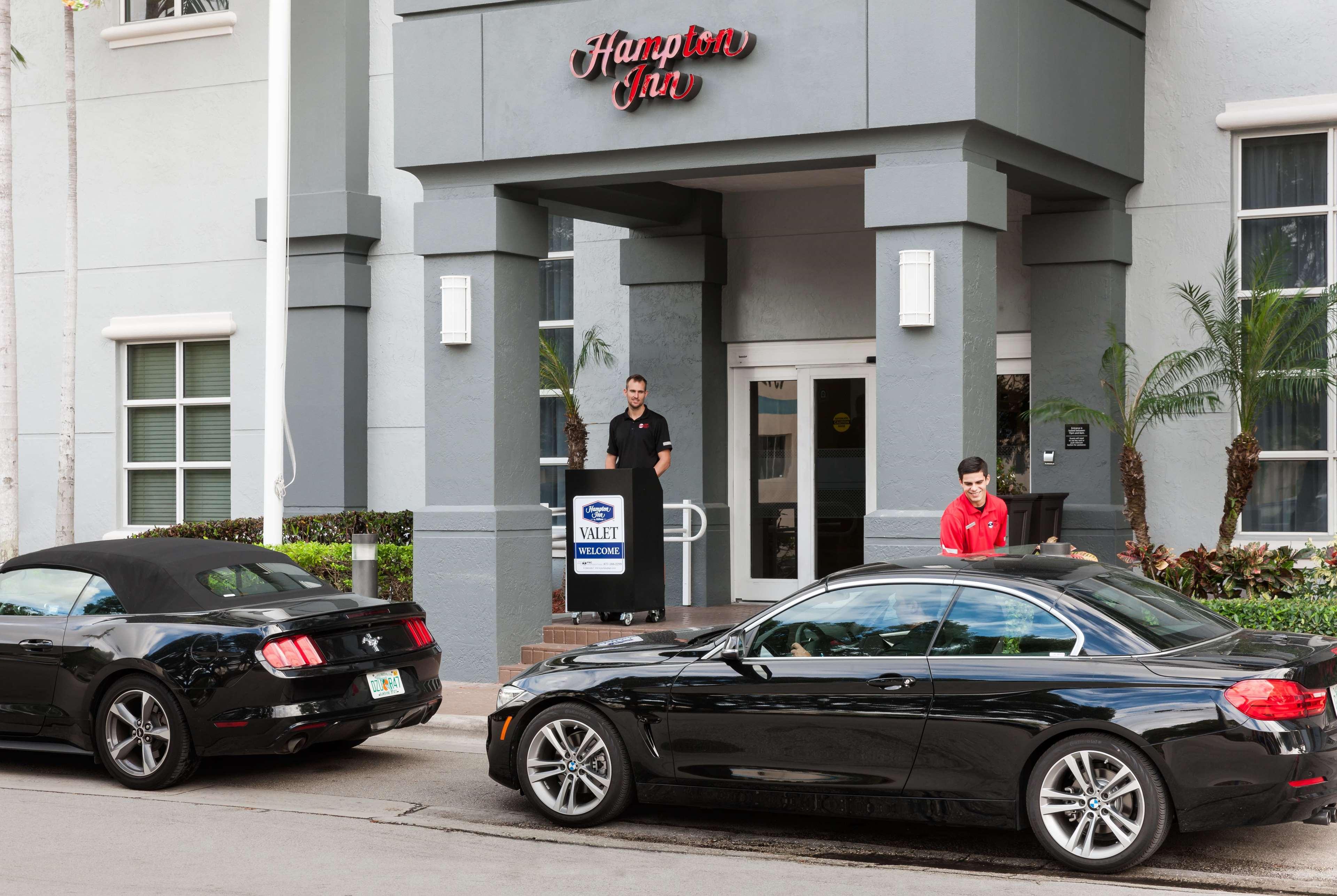 Hampton Inn Fort Lauderdale Downtown Las Olas Area Экстерьер фото
